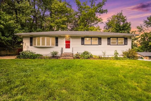 513 7th St, Hudson, WI, 54016-1780 | Card Image