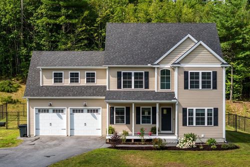 11 Ski Tow Rd, Weare, NH, 03281-4924 | Card Image
