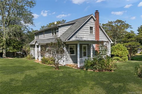 440 Cases Ln, Cutchogue, NY, 11935-2044 | Card Image