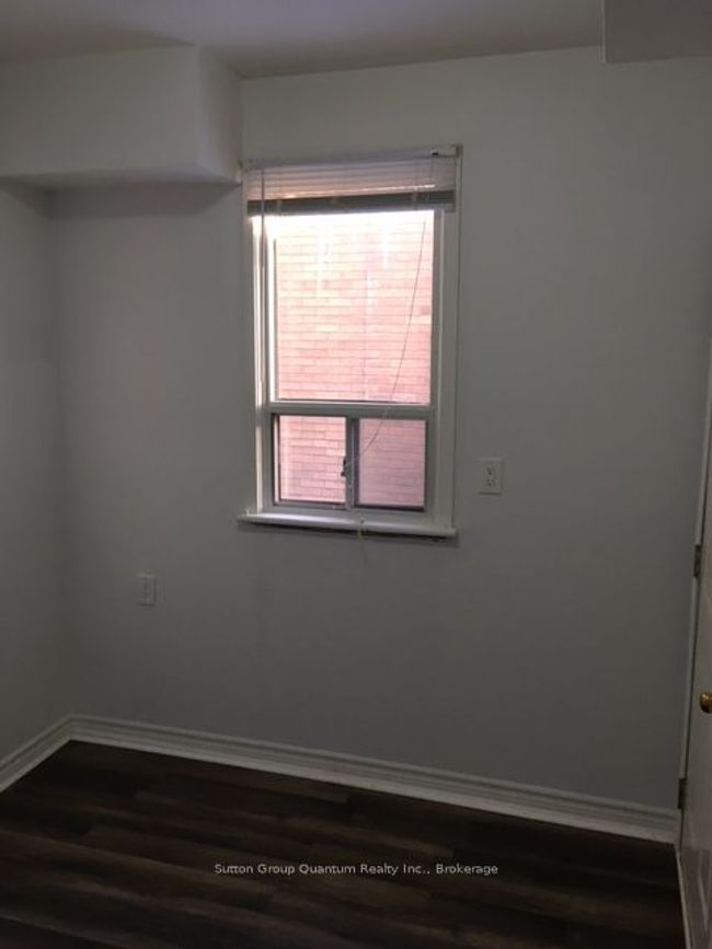 992 Montclair Ave, House other with 5 bedrooms, 3 bathrooms and 2 parking in Hamilton ON | Image 34
