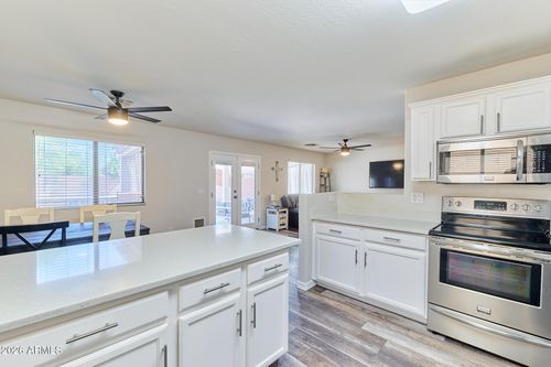 8616 W Crown King Rd, Tolleson, AZ, 85353-3620 | Card Image