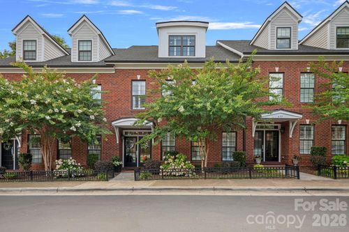473 S Main St, Davidson, NC, 28036-8006 | Card Image