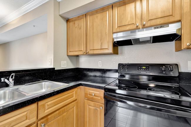 APT-103 - 15095 Michelangelo Blvd, Condo with 2 bedrooms, 2 bathrooms and null parking in Delray Beach FL | Image 13