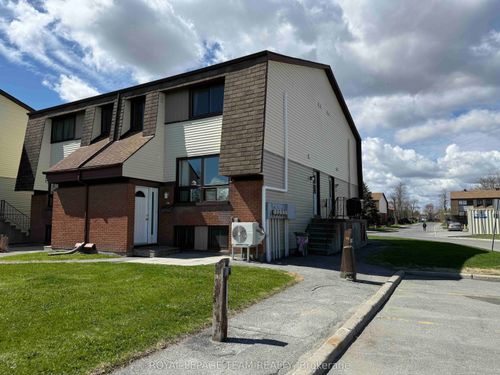 23A Woodvale Green, Nepean, ON, K2G4H3 | Card Image