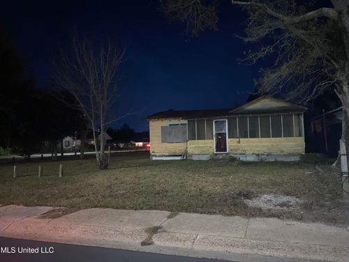 3307 20th St, Gulfport, MS, 39501-4312 | Card Image