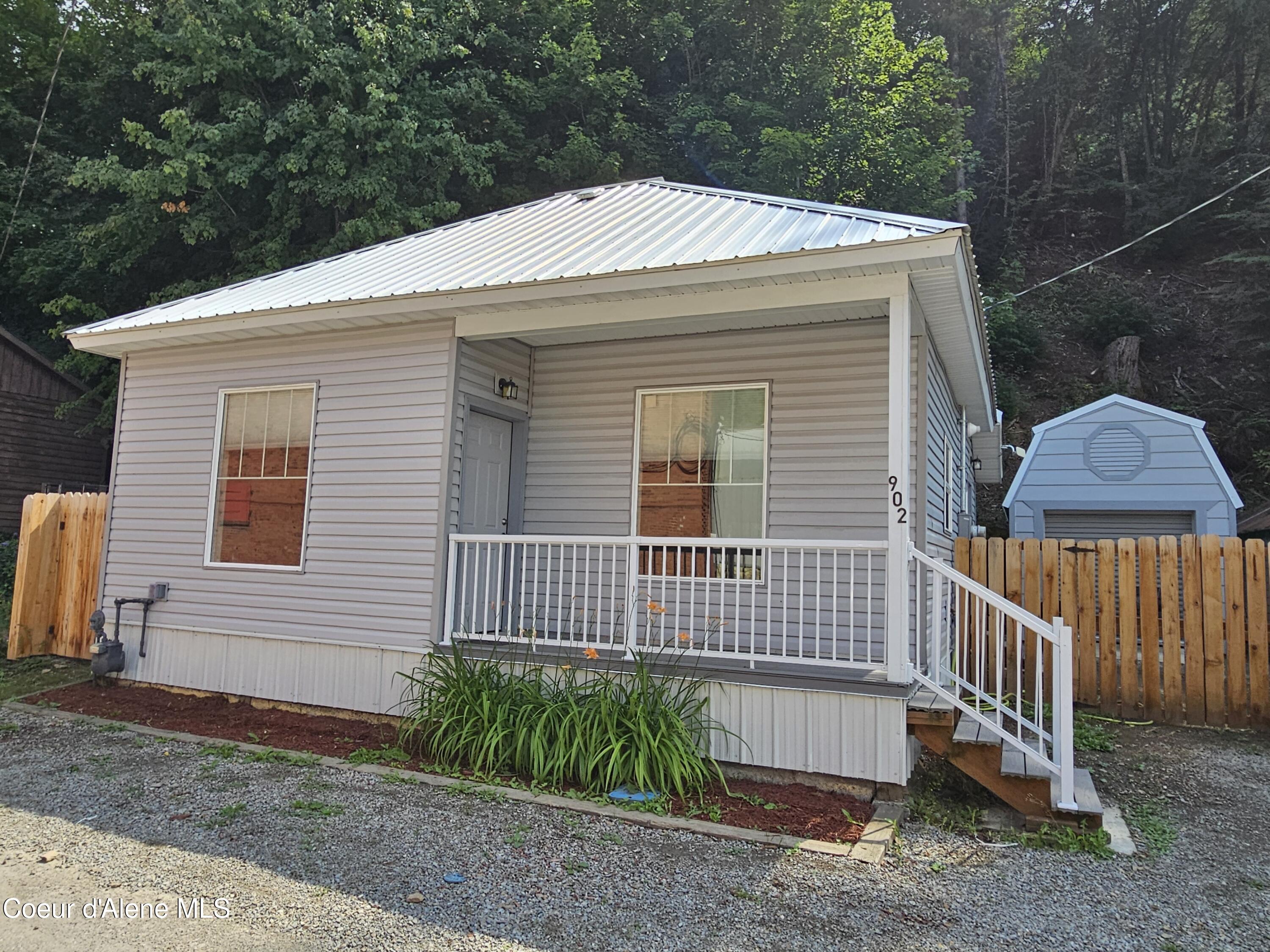 Residence St, Wallace, ID 83873