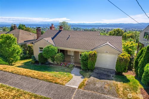 4054 24th Pl S, Seattle, WA, 98108-1505 | Card Image