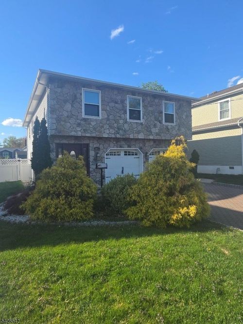 101 Bloomingdale Ave, Cranford, NJ, 07016-2470 | Card Image