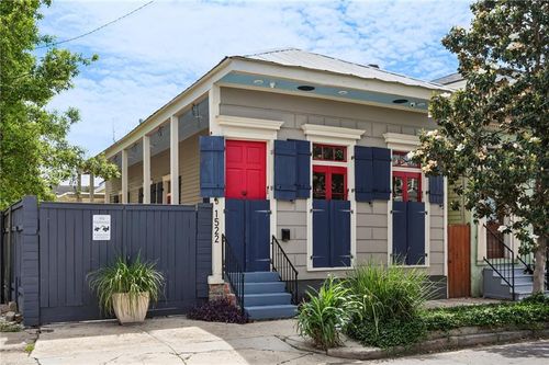 1522 Saint Philip St, New Orleans, LA, 70116-2935 | Card Image