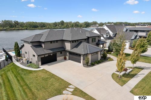5706 N 294th Cir, Valley, NE, 68064-5300 | Card Image