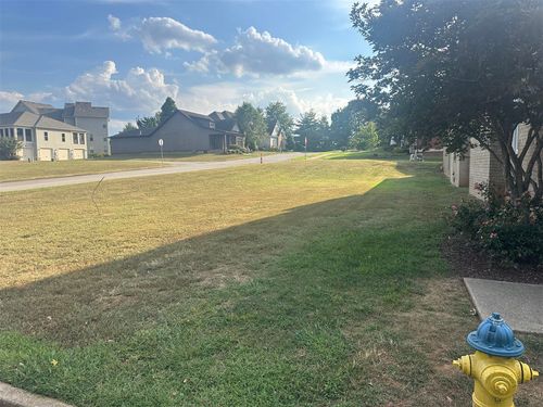 lot-30-335 Traditions Blvd, Bowling Green, KY, 42103-7960 | Card Image