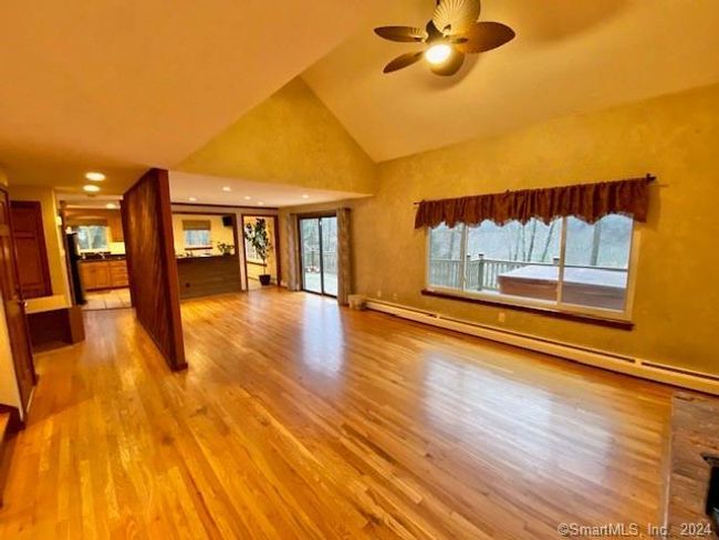 229 New Rd, House other with 2 bedrooms, 3 bathrooms and null parking in Avon CT | Image 10