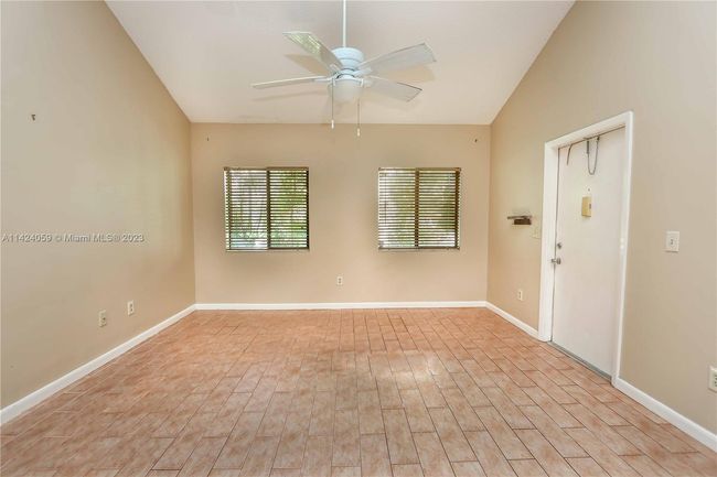 0 - 444 Se 14th St, Townhouse with 2 bedrooms, 2 bathrooms and null parking in Dania Beach FL | Image 8