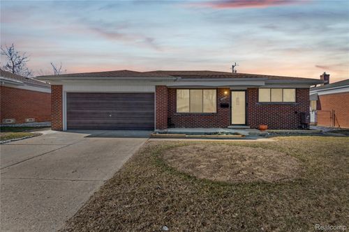 26201 Warner Ave, Warren, MI, 48091-3982 | Card Image