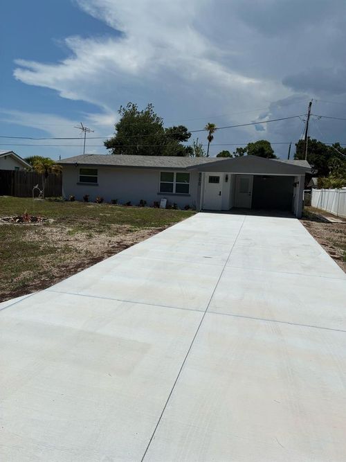 8290 Osprey Rd, ENGLEWOOD, FL, 34224-8817 | Card Image
