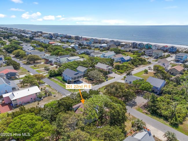 301 22 Nd Pl E, House other with 3 bedrooms, 3 bathrooms and 1 parking in Oak Island NC | Image 46