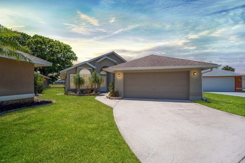 3961 St Armens Circle, Melbourne, FL, 32934 | Card Image