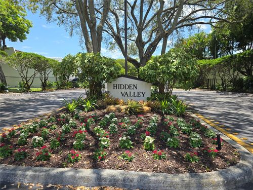 g-8896 Sw 62nd Ter, Miami, FL, 33173-1616 | Card Image