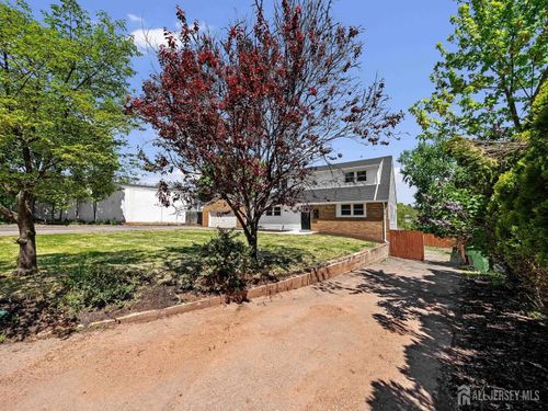 3-3 Meadow Road, Edison, NJ, 08817 | Card Image