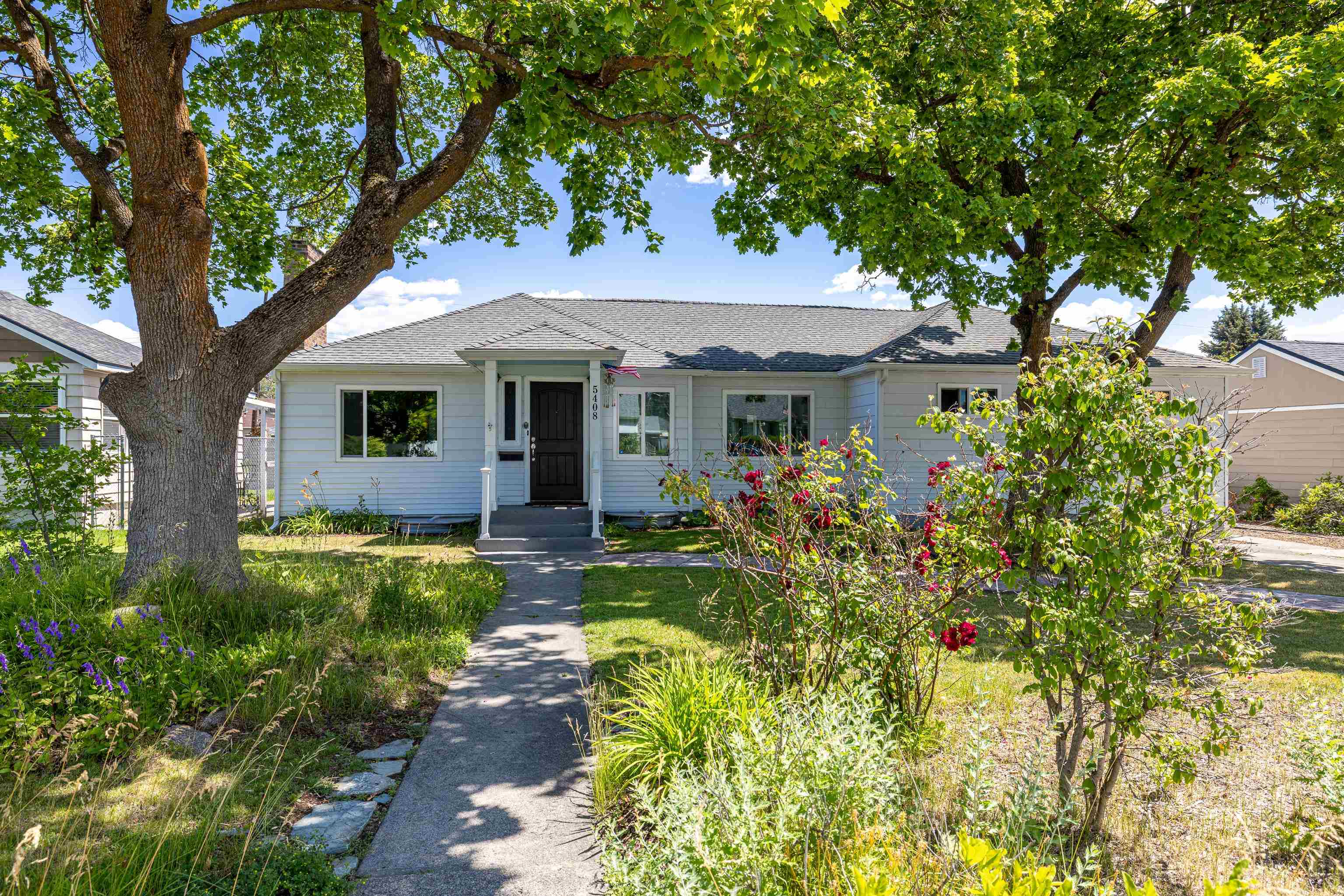 Howard St, Spokane, WA 99205