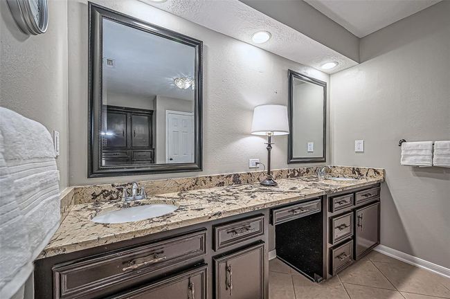 16119 Maplehurst Dr, House other with 5 bedrooms, 4 bathrooms and 2 parking in Spring TX | Image 29