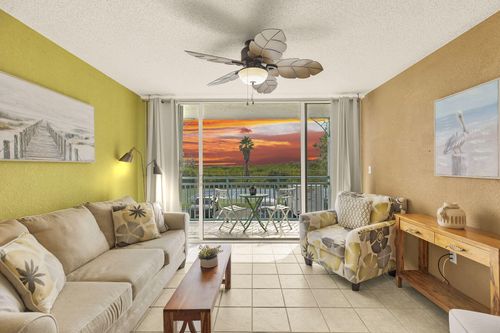 apt-104-3635 Seaside Dr, Key West, FL, 33040-5298 | Card Image
