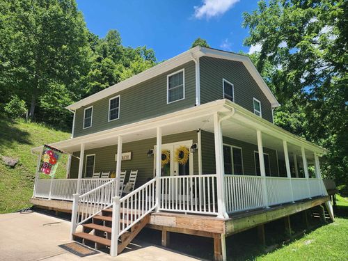 1552 Bigelow Rd, Bledsoe, KY, 40810-8292 | Card Image