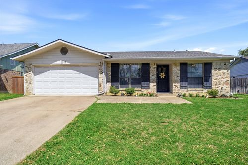 2313 Hollybush Ln, Bedford, TX, 76021-3648 | Card Image