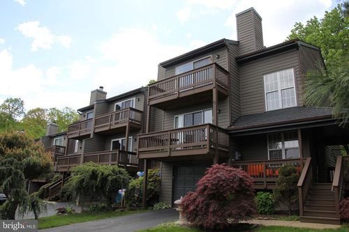 37-F Melrose Ct, Princeton, NJ, 08540-1726 | Card Image