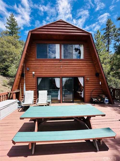 1320 Woodland Dr, Pine Mountain Club, CA, 93222 | Card Image
