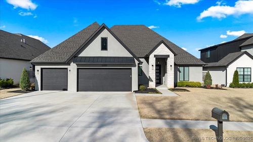 12202 S 102nd East Ave, Bixby, OK, 74008-3047 | Card Image