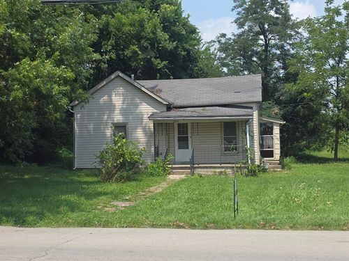 1303 E Main St, Richmond, KY, 40475-2031 | Card Image