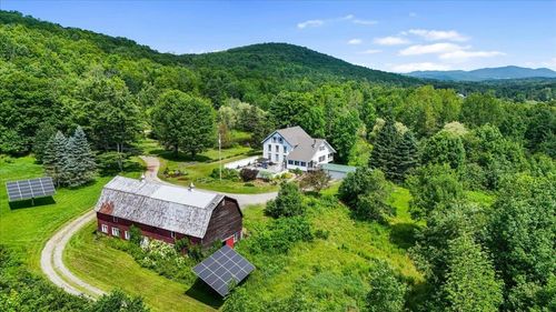 5 Black Dog Ln, Underhill, VT, 05489-9403 | Card Image