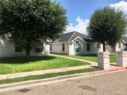 4-812 N Cross Ln, Edinburg, TX, 78541-3546 | Card Image