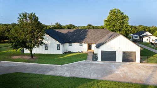1324 Tidwell Rd, Weatherford, TX, 76087-8191 | Card Image