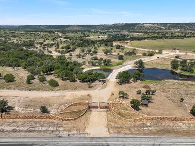 12 Crocket Valley Court, House other with 4 bedrooms, 4 bathrooms and null parking in Strawn TX | Image 2