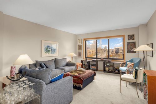 unit-f806-110 1st Ave Ne, Minneapolis, MN, 55413-2262 | Card Image