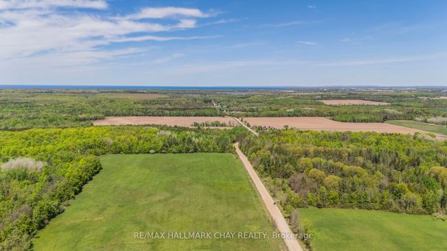 1846 Atkinson Rd, Home with 4 bedrooms, 3 bathrooms and 6 parking in Phelpston ON | Image 45