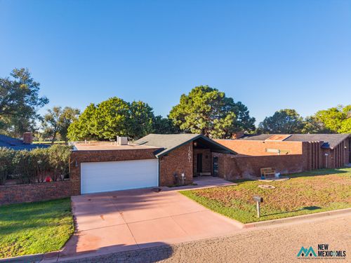 1251 Colonial Pkwy, Clovis, NM, 88101-3009 | Card Image