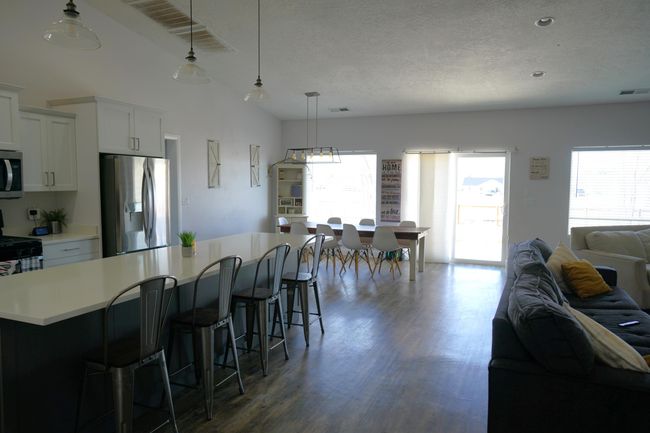 Kitchen 2 | Image 8