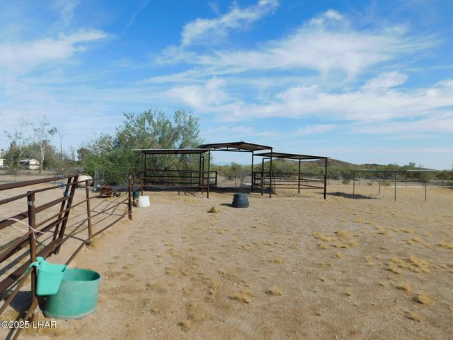 25342 Horseshoe Ln, House other with 3 bedrooms, 2 bathrooms and null parking in Bouse AZ | Image 34