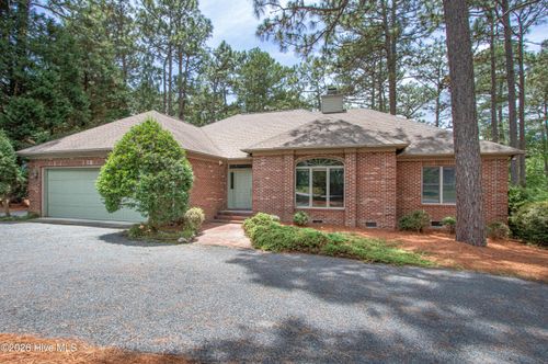 130 Landis Ct, Southern Pines, NC, 28387-7147 | Card Image