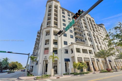 apt-531-301 Altara Ave, Coral Gables, FL, 33146-1467 | Card Image