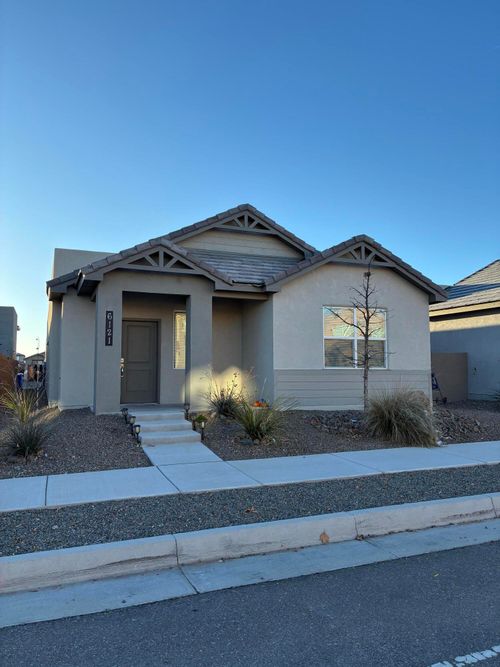 6121 Strand Loop Se, Albuquerque, NM, 87106-9600 | Card Image