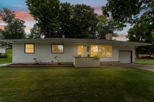 1435 7th Ave, Cumberland, WI, 54829-9163 | Card Image