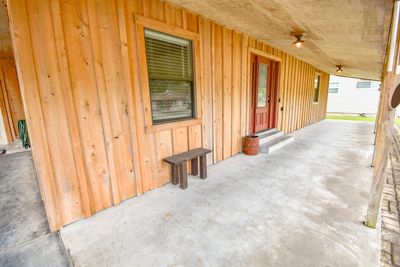 1343 Bassett Street, House other with 3 bedrooms, 1 bathrooms and null parking in Orange TX | Image 2