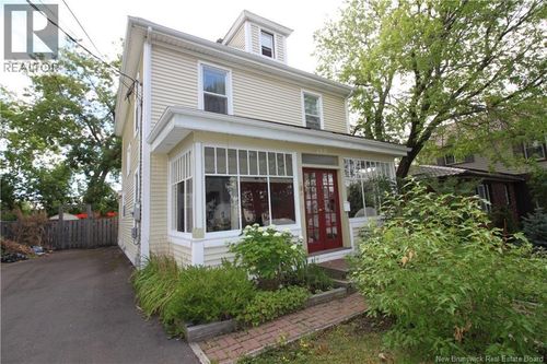 159 Dominion St, Moncton, NB, E1C6H2 | Card Image