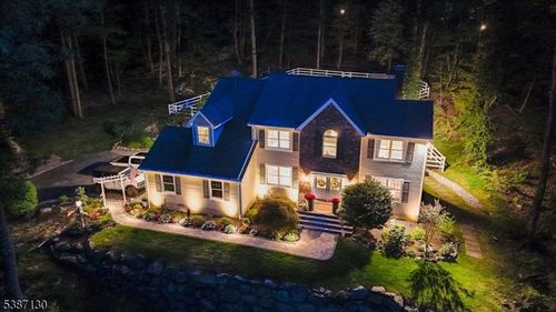 17 Pheasant Run, Kinnelon, NJ, 07405-3022 | Card Image