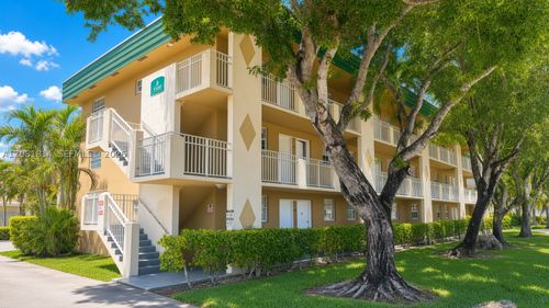 201-5500 Sw 77th, Miami, FL, 33155 | Card Image