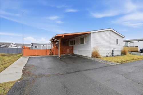 10510 W Richland Rd, Cheney, WA, 99004-8628 | Card Image